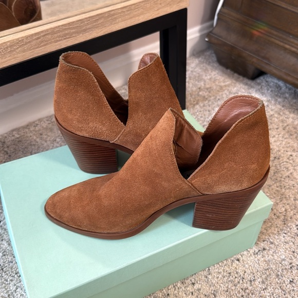 Steve Madden Ayla Brown Suede Bootie Boot Shoe - Picture 8 of 11